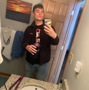 Meet your Posher, Tanner